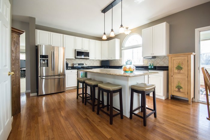 sample image from the fictitious business MyRemodel website